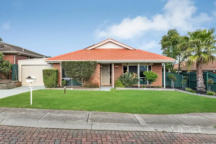 134 Lightwood Crescent, Meadow Heights VIC 3048