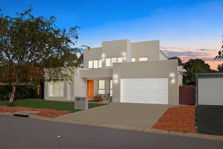 34 Benaroon Circuit, Amaroo ACT 2914