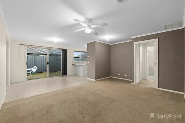 Fourth view of Homely unit listing, 5/108 Ahern Road, Pakenham VIC 3810