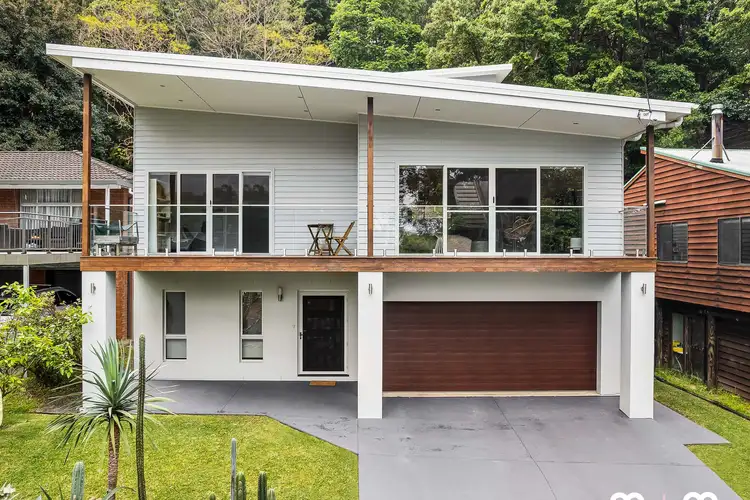 Main view of Homely house listing, 18 Alanson Avenue, Bulli NSW 2516