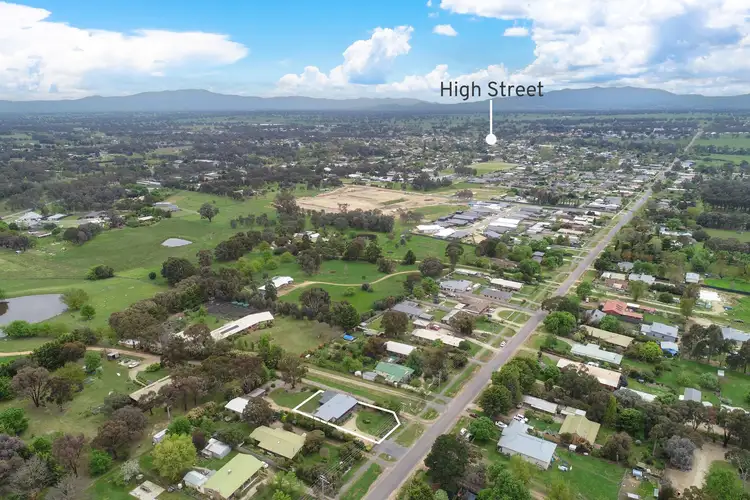 101a Highton Lane, Mansfield VIC 3722