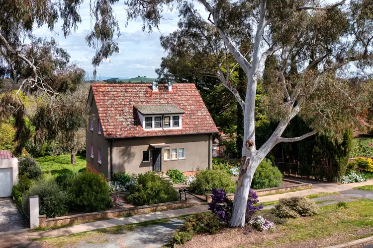 81 Hopetoun Circuit, Yarralumla ACT 2600