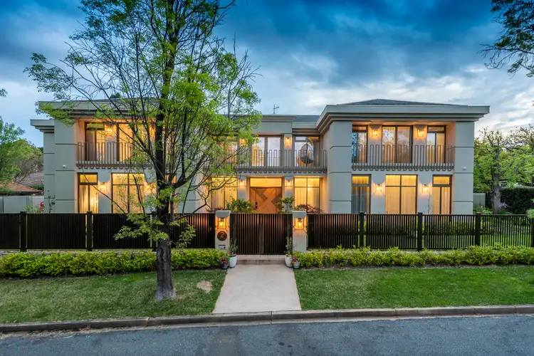 2 Blakely Row, Yarralumla ACT 2600