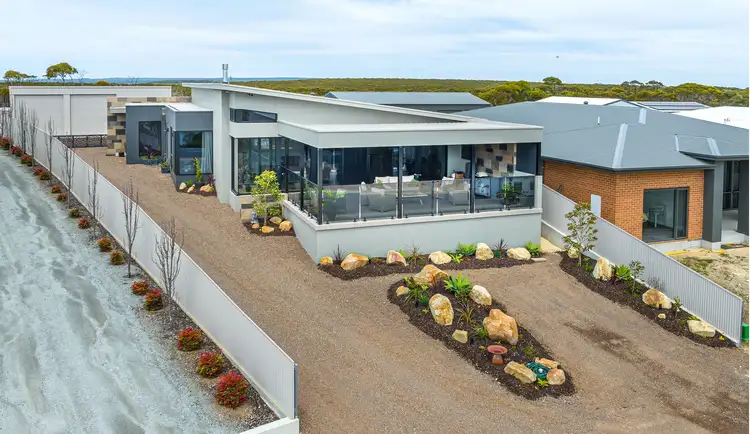 8 Sheoak Court, Port Lincoln SA 5606