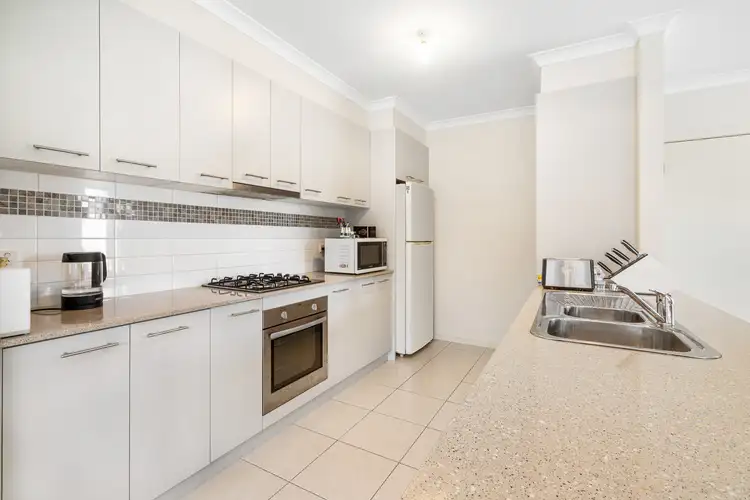 Fifth view of Homely unit listing, 2/6 Koala Court, Whittington VIC 3219