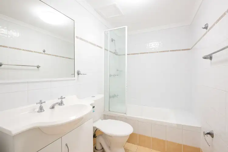 Fifth view of Homely apartment listing, 18/6-14 Park Street, Sutherland NSW 2232