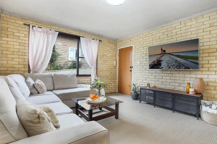 1/42 Rowland Avenue, Wollongong NSW 2500
