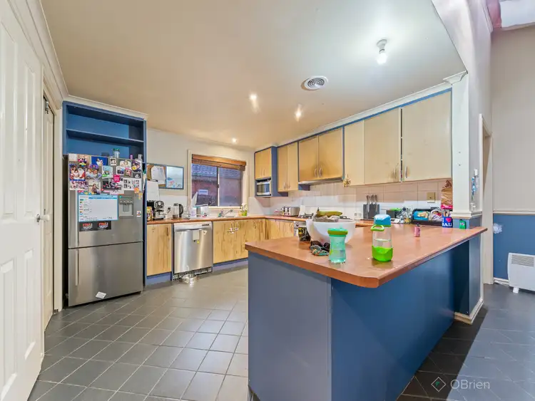 Sixth view of Homely house listing, 20 Kibo Court, Cranbourne North VIC 3977