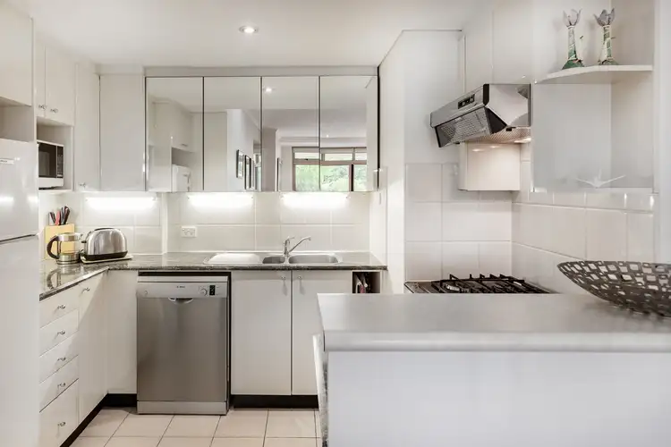 Fifth view of Homely apartment listing, 206/63 Crown Street, Woolloomooloo NSW 2011