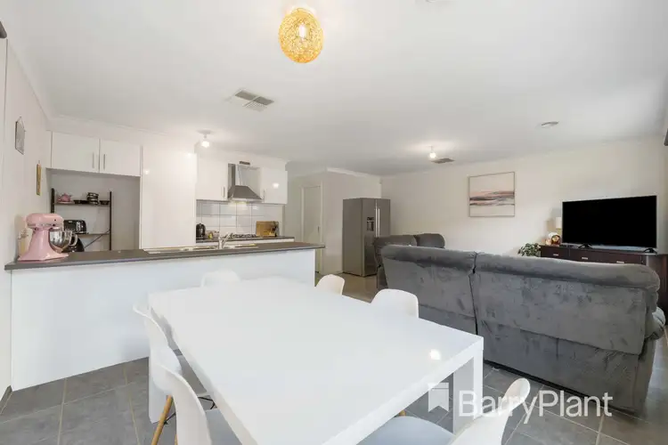 Sixth view of Homely unit listing, 11b Bowerbird Place, Truganina VIC 3029