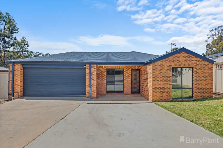 5 Melinda Street, California Gully VIC 3556