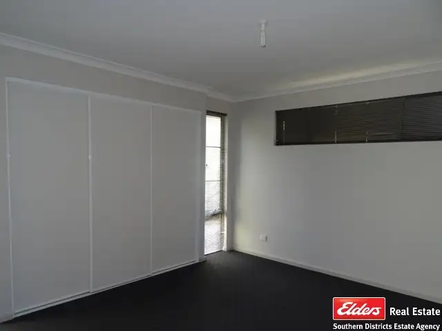 Second view of Homely unit listing, U5/17 Moira Road, Collie WA 6225