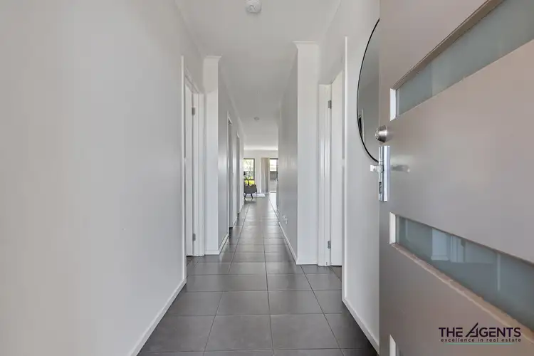 Second view of Homely house listing, 8 Bianca Boulevard, Tarneit VIC 3029