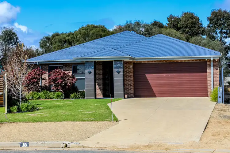 15 Parsons Crescent, Yarrawonga VIC 3730