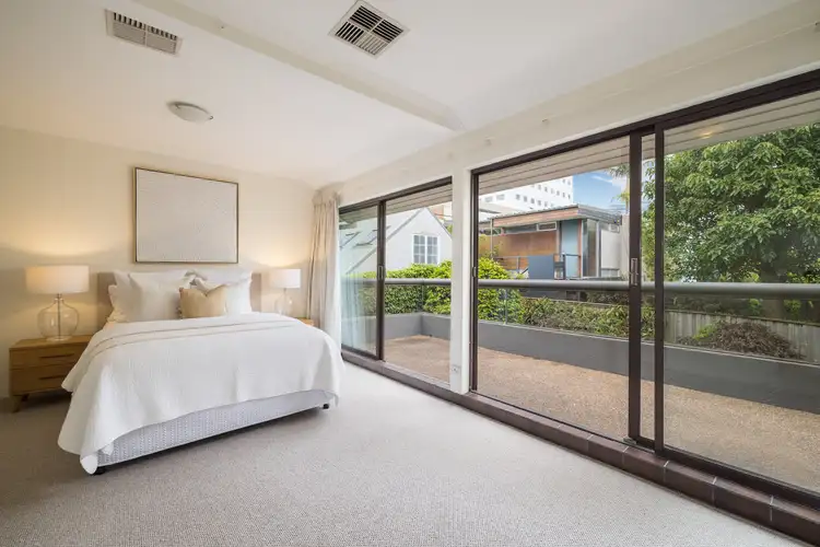 Fifth view of Homely apartment listing, 4B Whaling Road, North Sydney NSW 2060