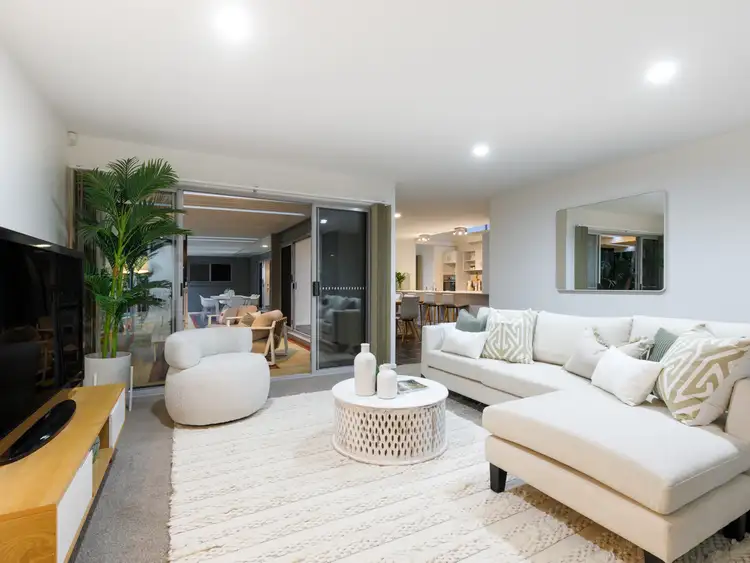 Seventh view of Homely house listing, 8 Lambeth Place, Chapel Hill QLD 4069
