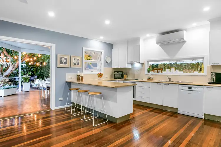 64 Wilson Street, Labrador QLD 4215