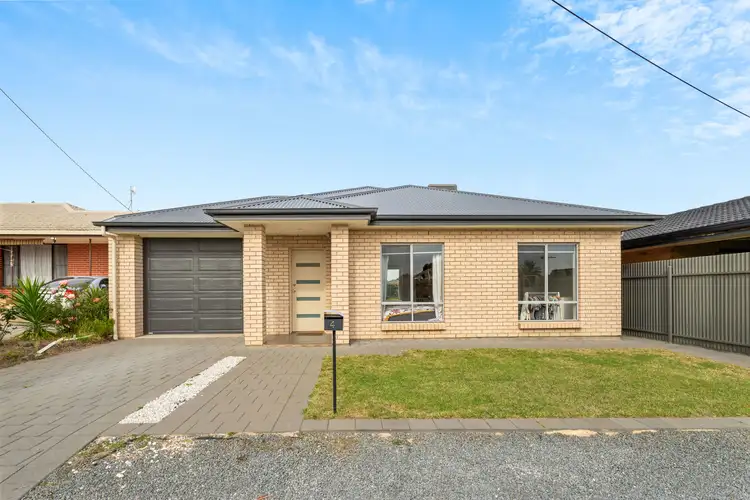 4 Pearce Street, O'sullivan Beach SA 5166