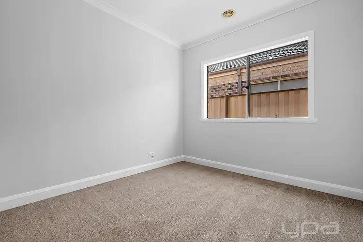 Fifth view of Homely house listing, 2/87 Black Dog Drive, Brookfield VIC 3338