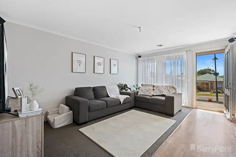 Fifth view of Homely house listing, 18 St George Park Drive, Kangaroo Flat VIC 3555