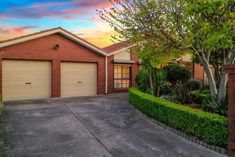 24 Lancia Drive, Keilor Downs VIC 3038