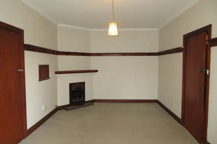 Third view of Homely unit listing, 3/106 Rocket Street, Bathurst NSW 2795