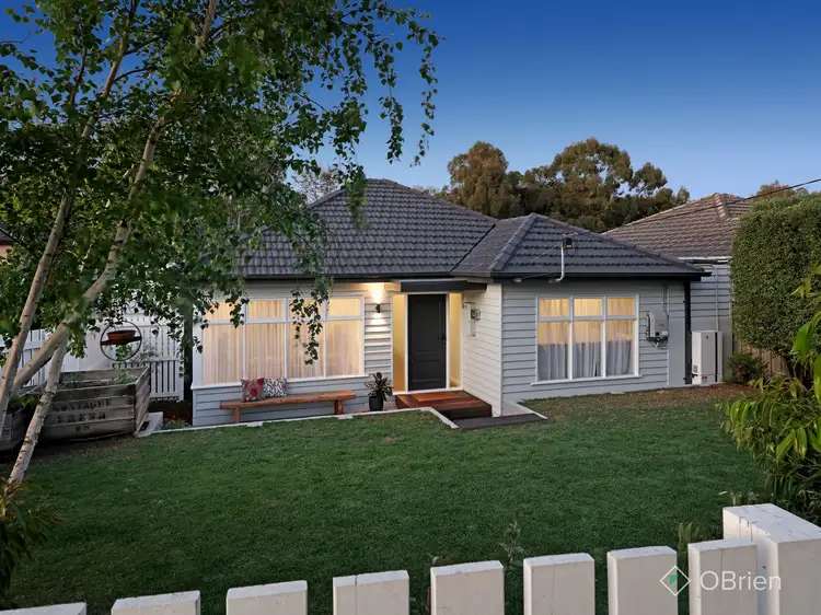 Main view of Homely unit listing, 1/11 Therese Ave, Mount Waverley VIC 3149