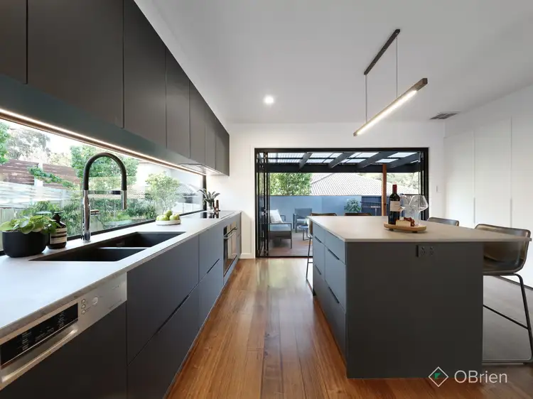 Fifth view of Homely unit listing, 1/11 Therese Ave, Mount Waverley VIC 3149
