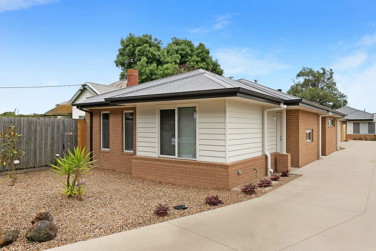 Main view of Homely unit listing, 1/90 Breakwater Road, Breakwater VIC 3219