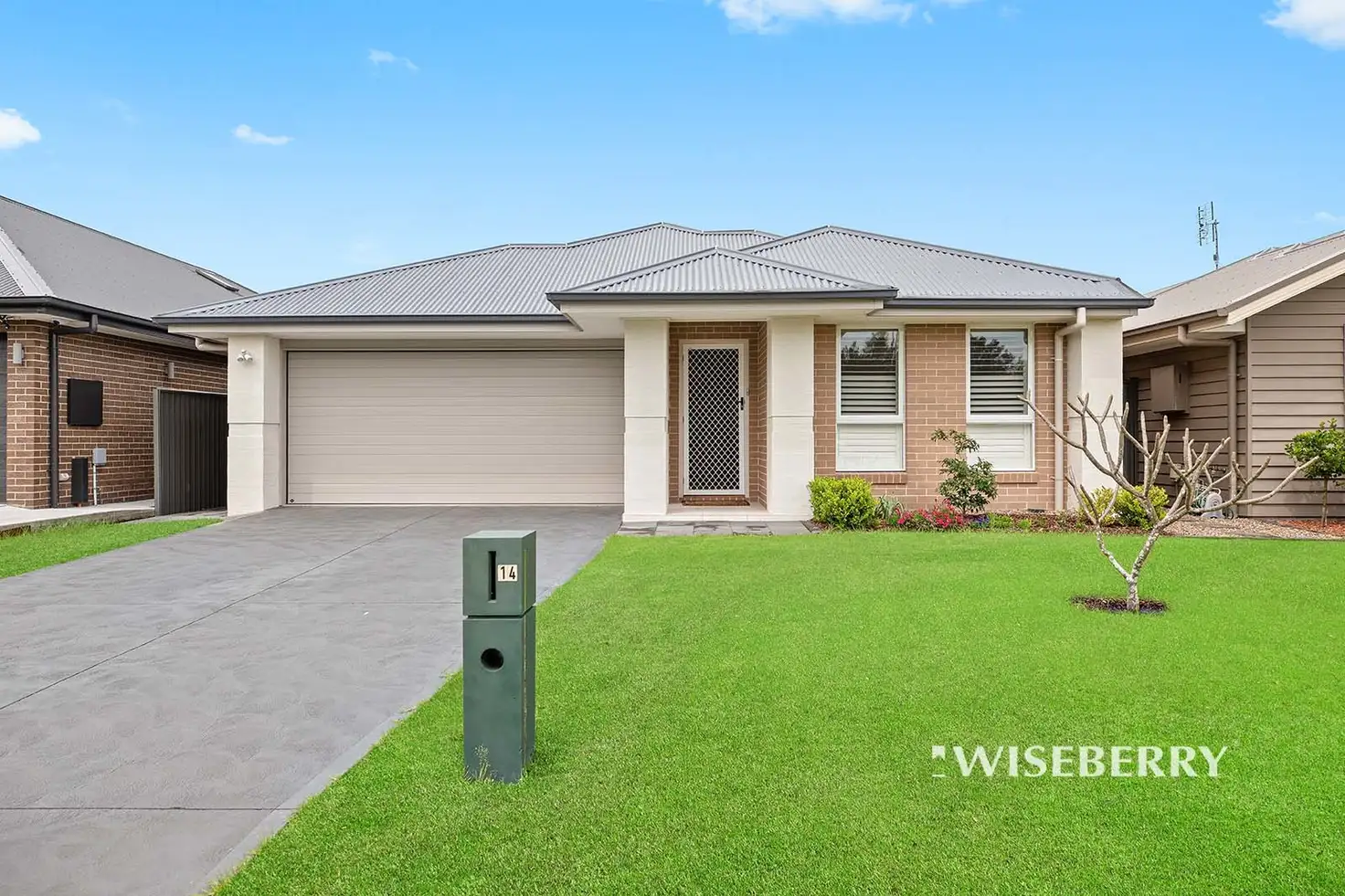 Main view of Homely house listing, 14 Sorrento Way, Hamlyn Terrace NSW 2259