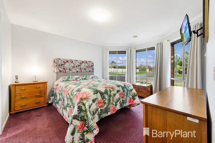 Fourth view of Homely house listing, 6 Greenwich Court, Brookfield VIC 3338
