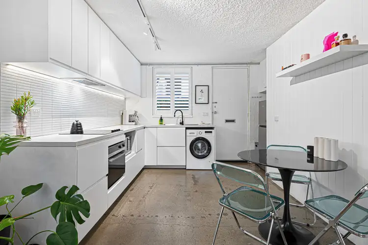 Fifth view of Homely apartment listing, 6A Napier Street, South Melbourne VIC 3205