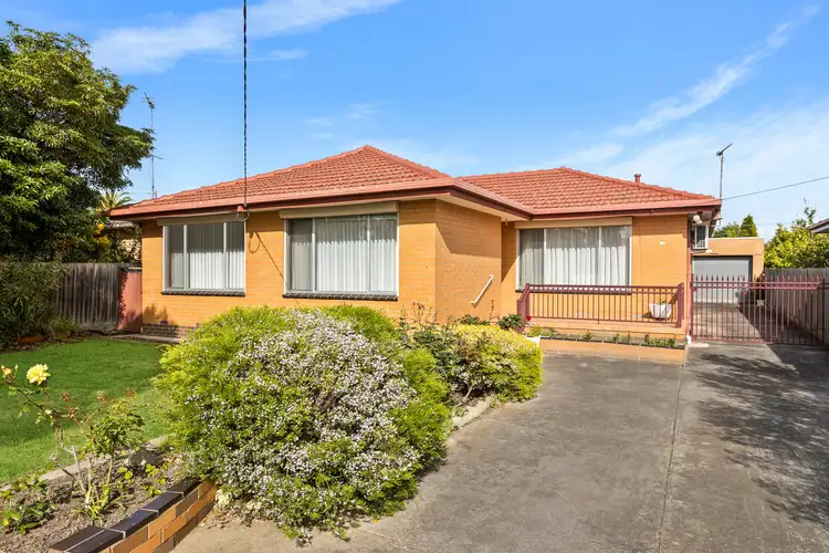 11 Korumburra Close, Norlane VIC 3214