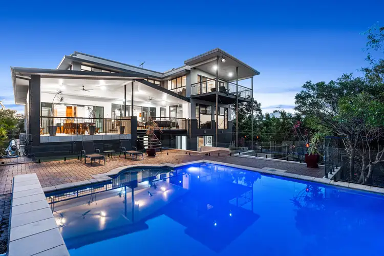 26 Saunders Place, Wynnum QLD 4178