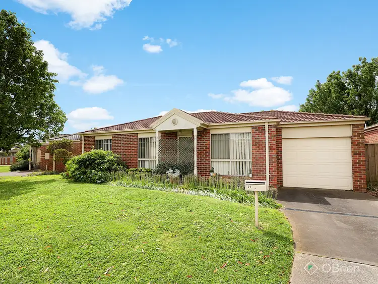 21 Balmain Drive, Carrum Downs VIC 3201