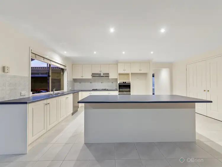 Fifth view of Homely house listing, 15 Horsham Drive, Cranbourne East VIC 3977