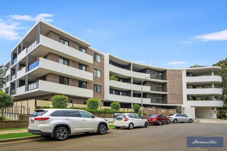 13/8-12 Linden Street, Toongabbie NSW 2146