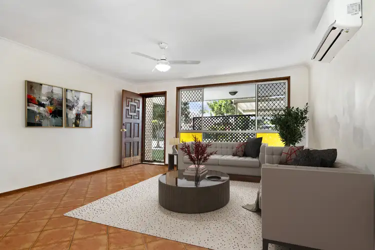 80 Mountain View Avenue, Burleigh Waters QLD 4220