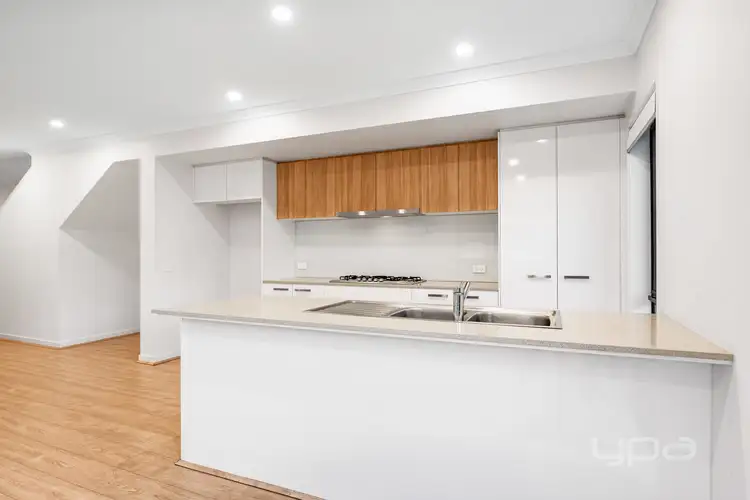 Fourth view of Homely house listing, 2 Cyan Walk, Craigieburn VIC 3064