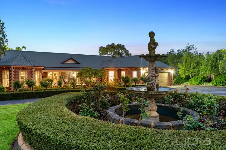 Main view of Homely house listing, 4 Maplewood Close, Brookfield VIC 3338