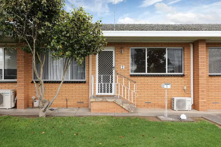 Main view of Homely unit listing, 2/5A Woodland Street, Wodonga VIC 3690