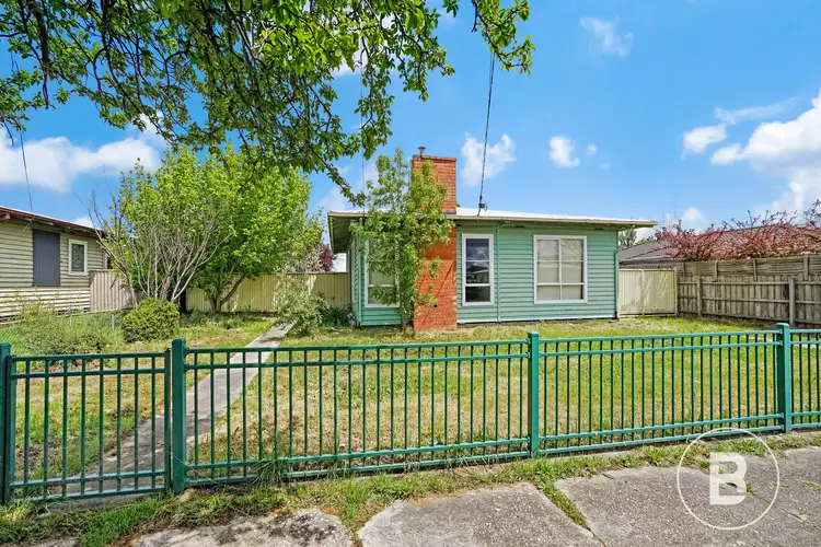 57 Wattle Avenue, Wendouree VIC 3355