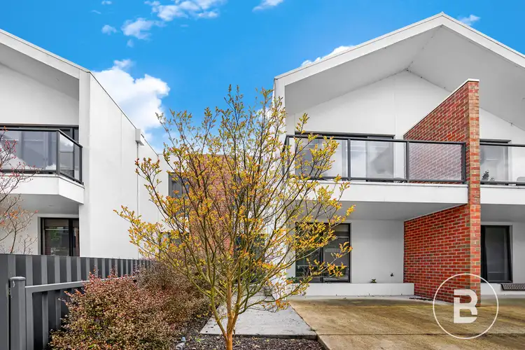 16 Monteith Place, Ballarat Central VIC 3350