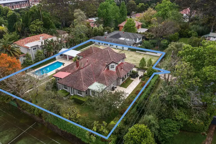 4 Sutherland Avenue, Wahroonga NSW 2076