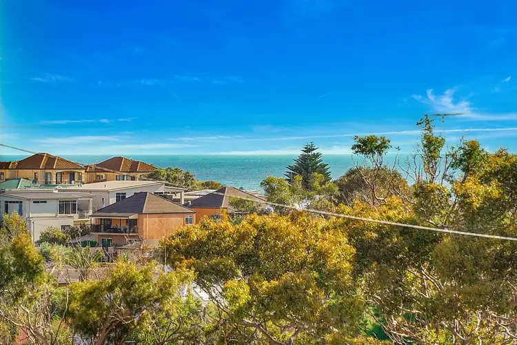 19/64 Stanley Street, Scarborough WA 6019