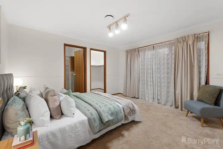 Fourth view of Homely house listing, 6 Neilian Retreat, Berwick VIC 3806