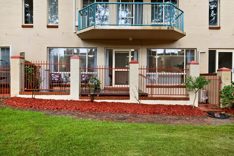 2/140 Port Jackson Circuit, Phillip ACT 2606