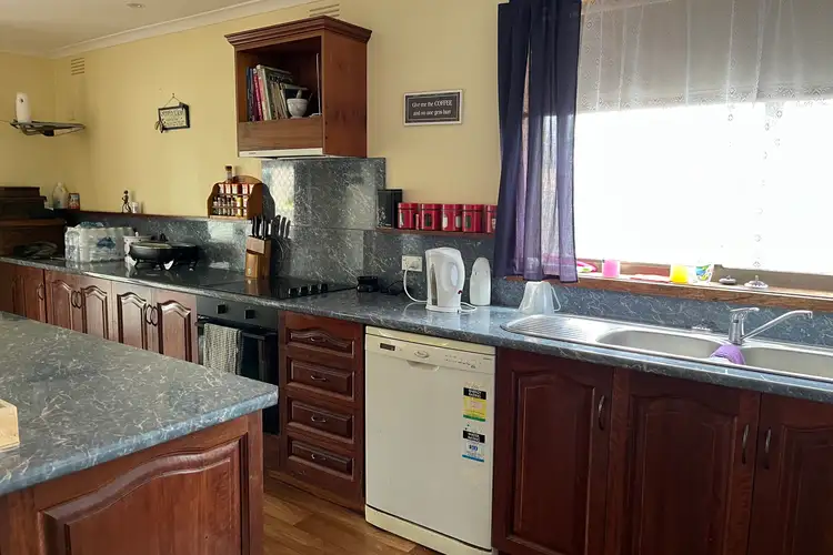 Fifth view of Homely house listing, 3 Nulty Drive, Robinvale VIC 3549