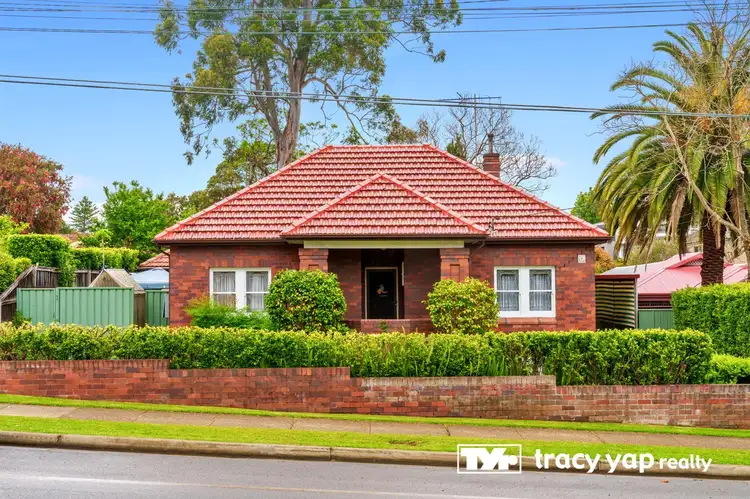 17 Lovell Road, Denistone East NSW 2112