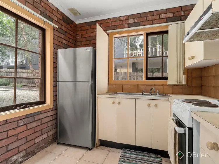Fourth view of Homely unit listing, 2/31 Elphin Grove, Hawthorn VIC 3122